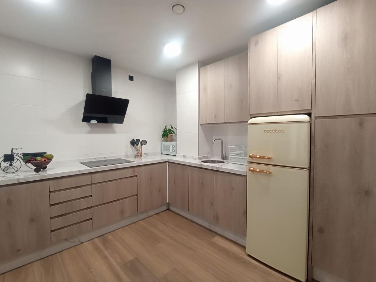 Apartamento Nuevo Centrico Con Aparcamiento Privado Incluido Alcalá de Guadaira Εξωτερικό φωτογραφία
